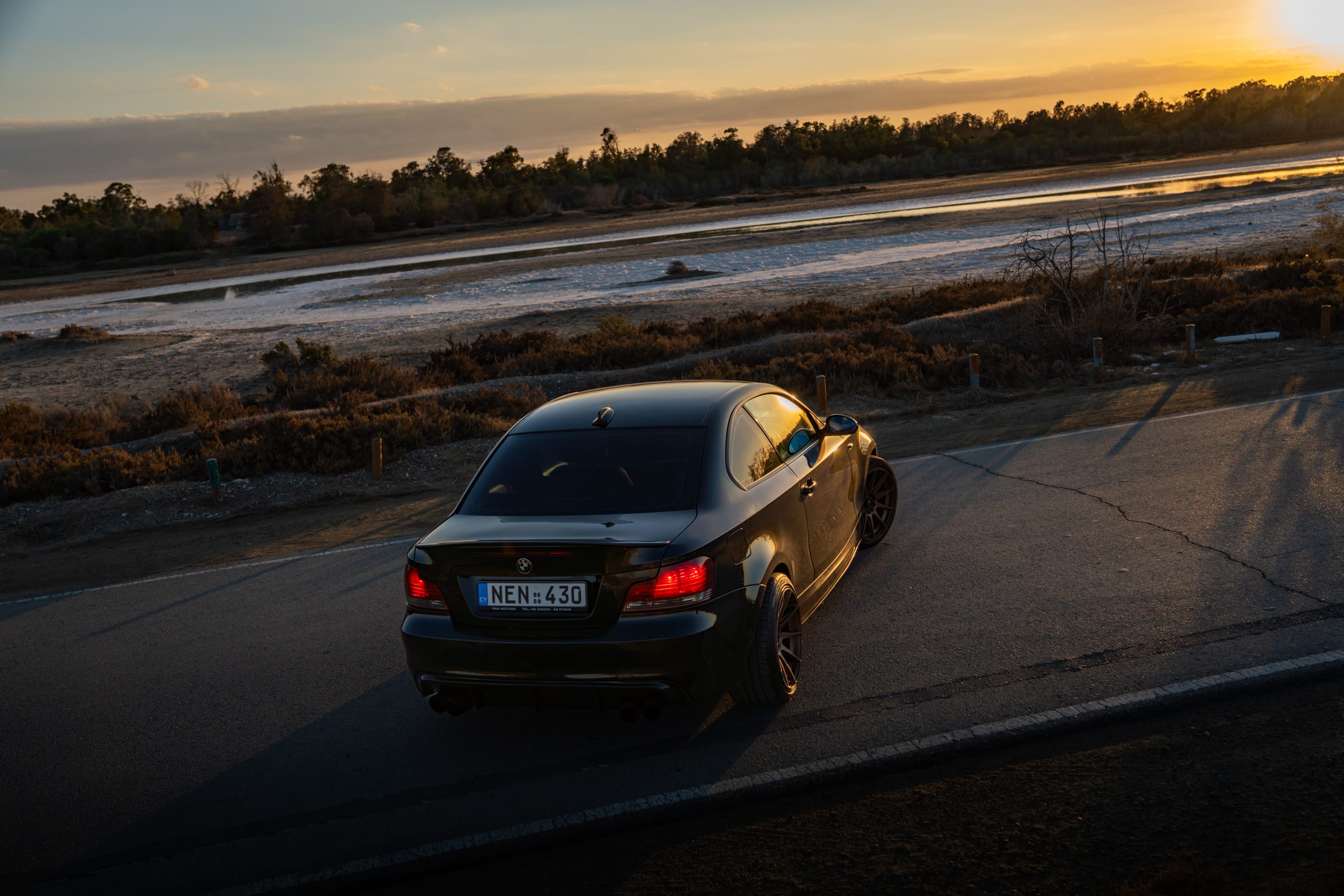 Black BMW E82 — 12